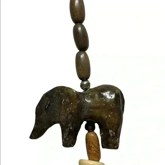 Vintage Elephant African Shell Beaded Necklace - Picture 4 of 8